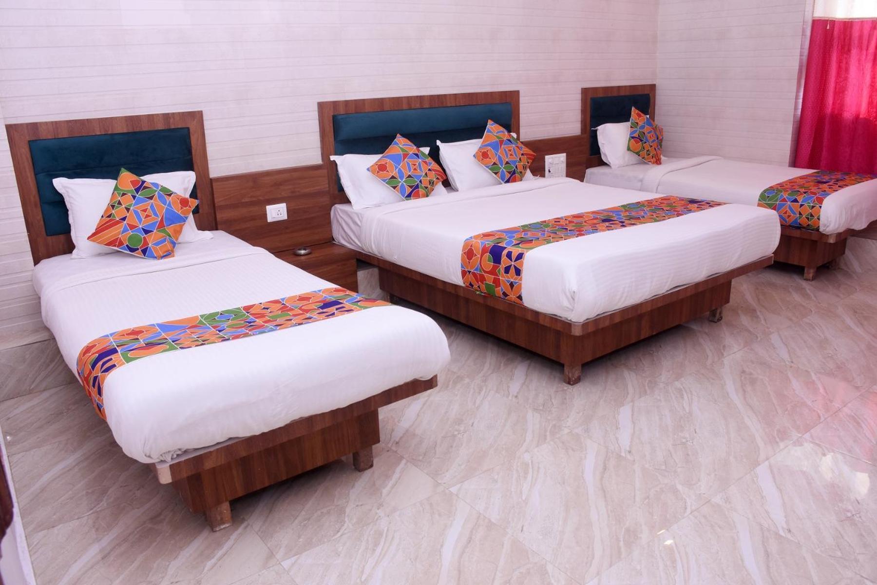 Hotel Aga Beg's Mumbai Bagian luar foto