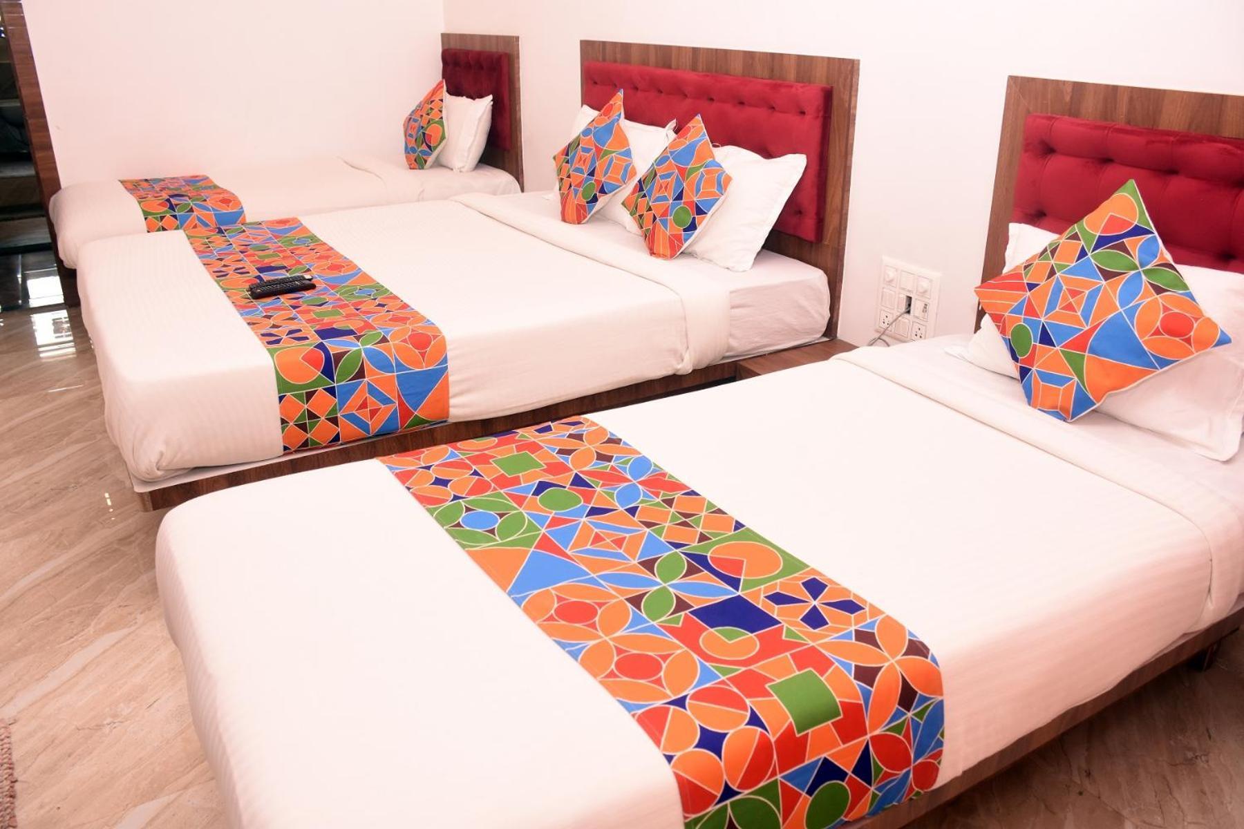 Hotel Aga Beg's Mumbai Bagian luar foto