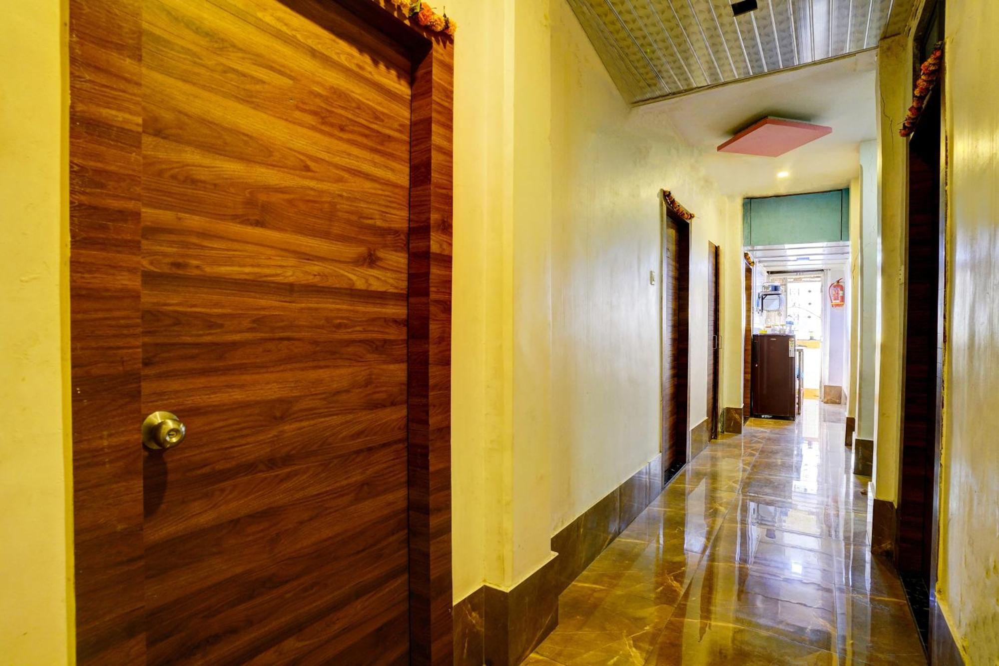 Hotel Aga Beg's Mumbai Bagian luar foto